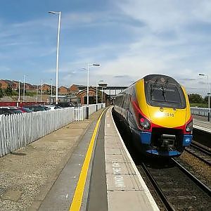 Wellingborough Station - YouTube