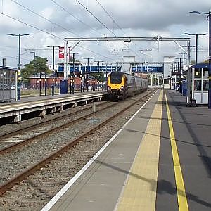 Electric Bromsgrove and other trains - YouTube