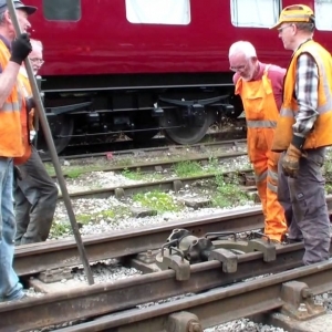 Ecclesbourne Valley Railway Ancient Arts - YouTube