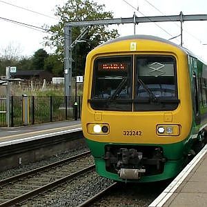 Alvechurch Station - YouTube